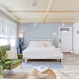 Apartment The Moose #6 - Modern Luxe With Free Parking & King Bed, Memphis