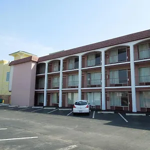 Hotel Sunshine Inn & Suites